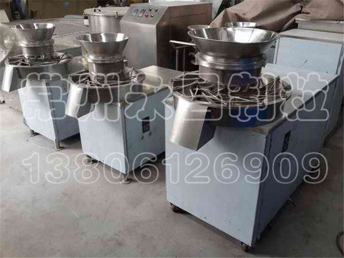 XJZL旋转切割挤压造粒机(颗粒长短均匀造粒机)